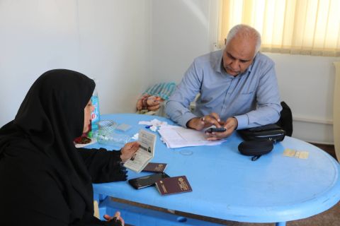 خدمات ابن سبیل کمیته امداد ایلام به زائران در راه مانده در مرز مهران