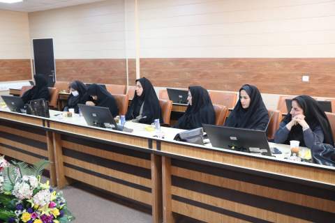 مراسم گرامیداشت روز زن در کمیته امداد ایلام
