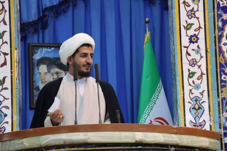 دعوت نمازگزاران ایلامی به مشارکت در تأمین نوشت افزار دانش آموزان نیازمند
