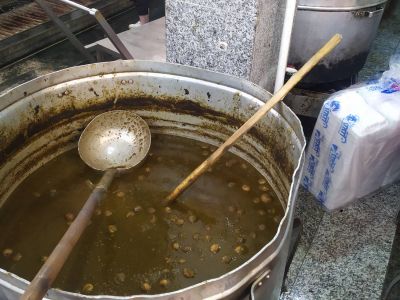 تهیه 6 هزار پرس غذای گرم برای توزیع در بین نیازمندان شهرستان ایلام با همکاری موسسه ابوتراب
